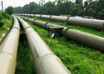 Crude-oil-pipeline