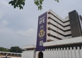 A week after First Lady bus donation, OAU students protest poor transport systems