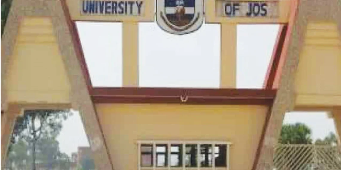 Unijos gate