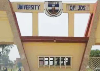 Unijos gate