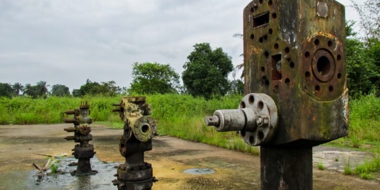 Suspension of oil production in Ogoni costs Nigeria over $226.734 billion