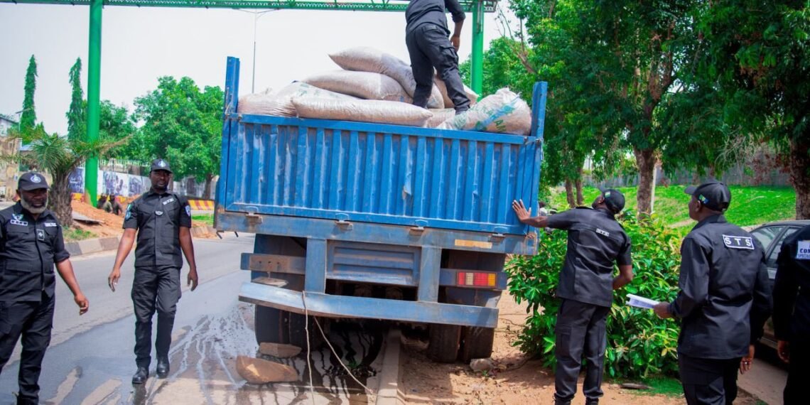 IGP Disu commends Nigerian Police who reject N100m bribe from railway vandals