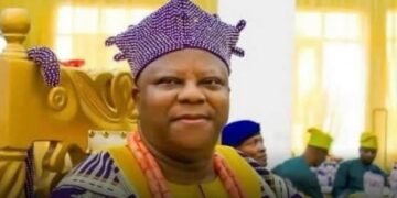 Adeleke approves deposition of monarch accused of fraud in US ; declares stool vacant